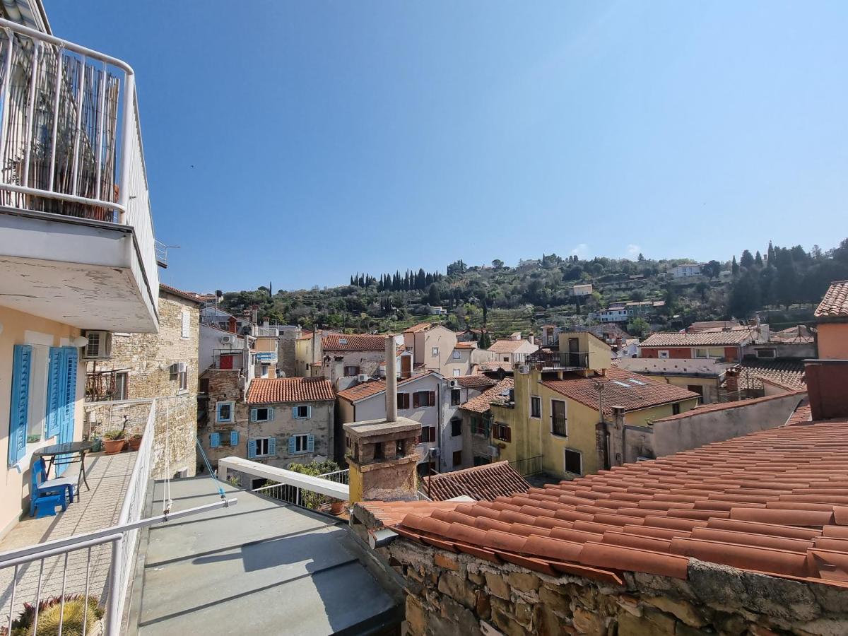 As Deluxe Piran